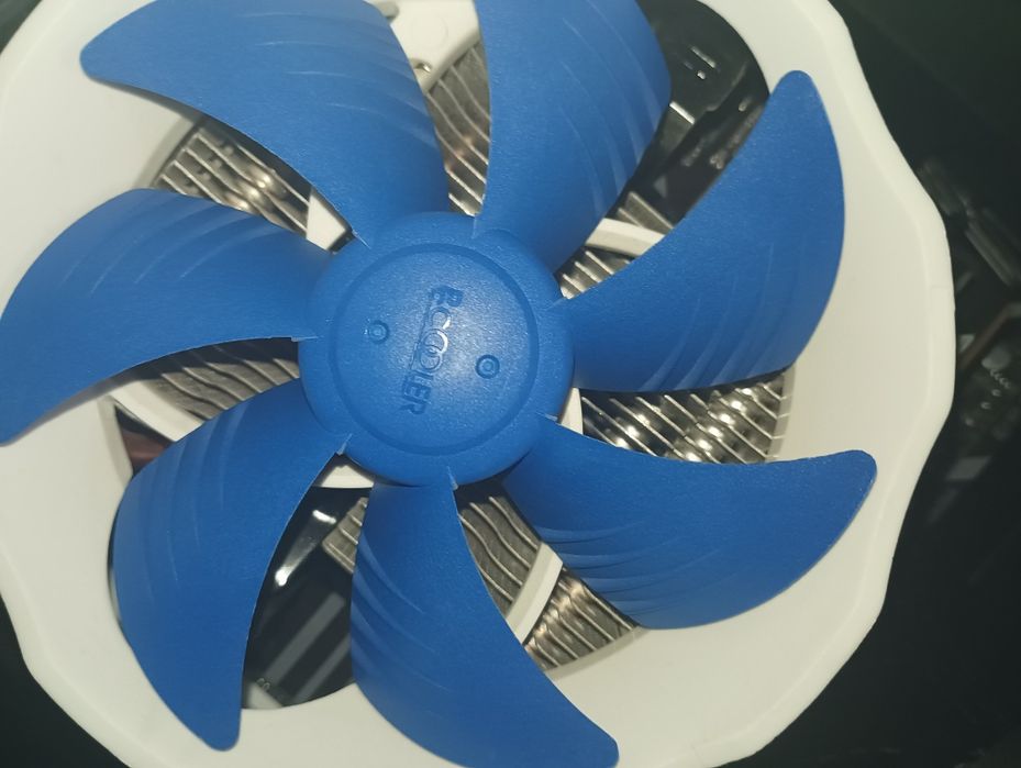 Ryzen 5 4600g + PCCooler Q127 v2