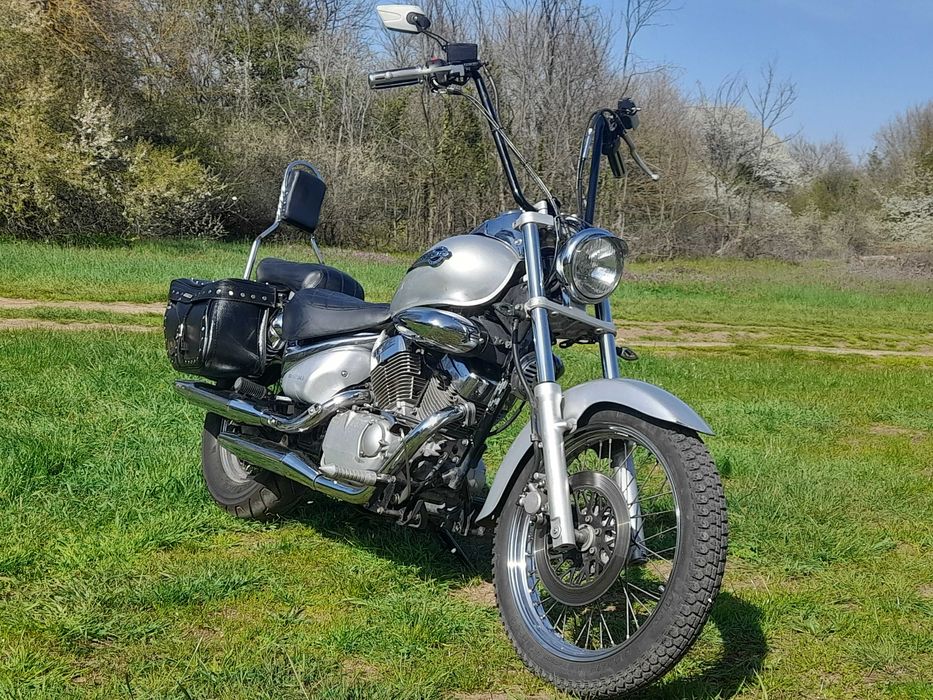 suzuki intruder 125 A1