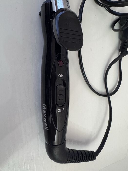 Плойка Maxwell MW-2409 BK