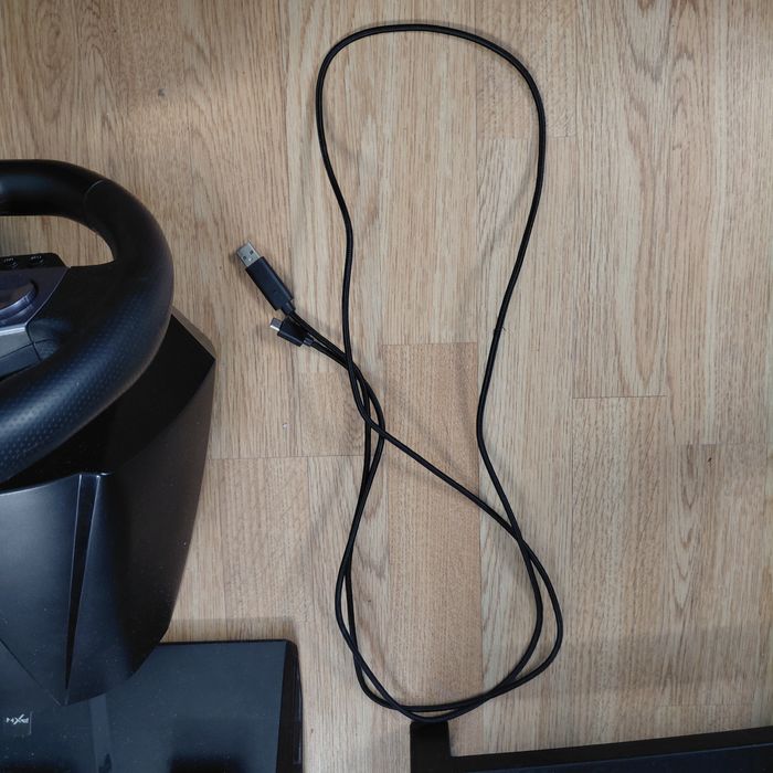 Продам игровой руль PXN V9 GEN2