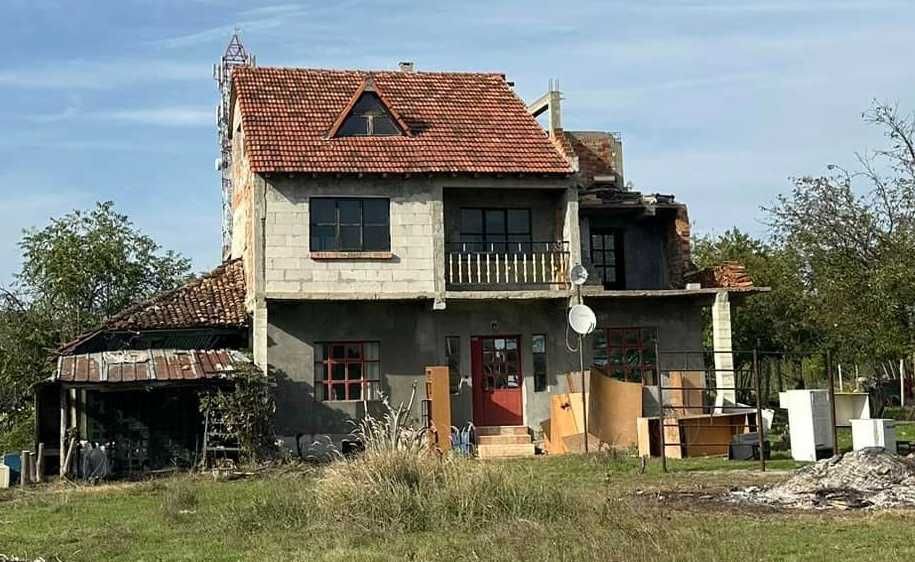 Продава се Къща в с. Калипетрово, Област Силистра - 300 кв.м за 187 €/кв.м - Снимка #5