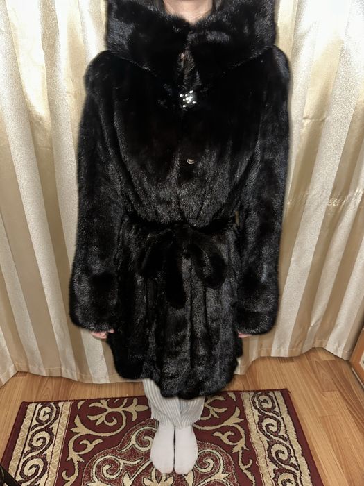 Норковая шуба черная