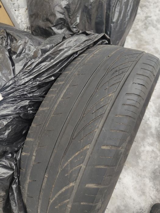 Шины летние 235/60/18