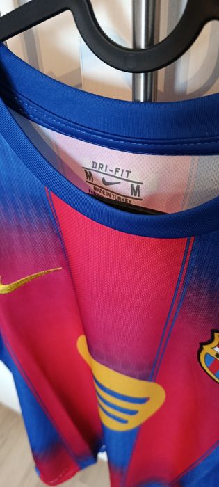 Vând tricou Fotbal Lamine Yamal măsură M