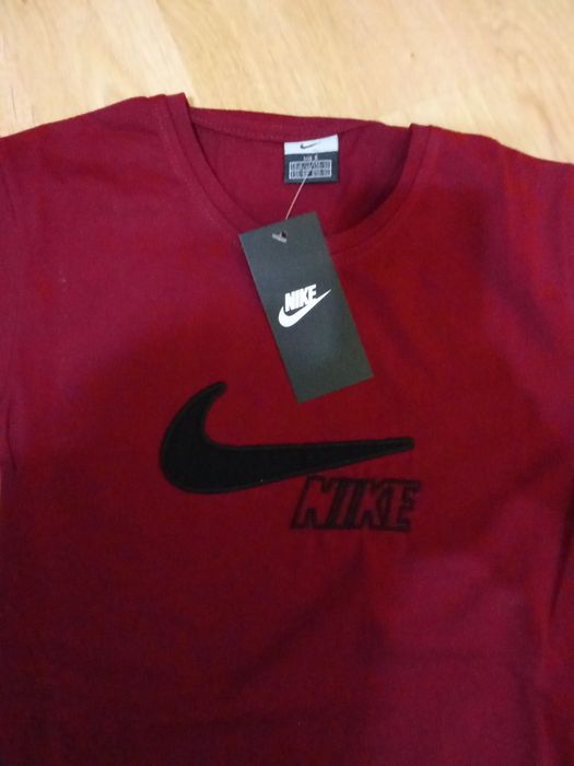 Tricou  de fete NOU