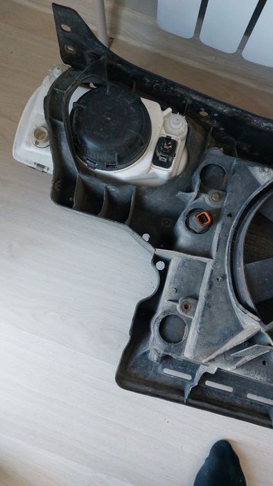 Вента фар телевизор радиатор