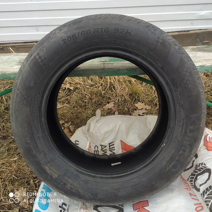 Продам комплект летних шин 205/60/16