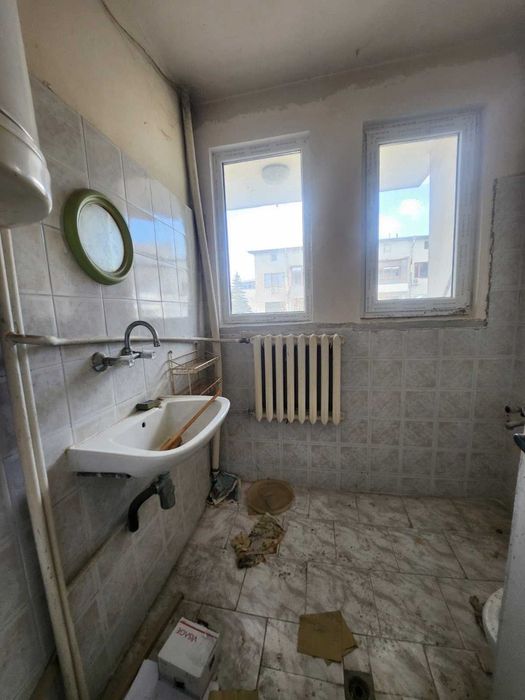 Продава се Четиристаен апартамент в Търговище, Център - 140 кв.м за 547 €/кв.м - Снимка #5