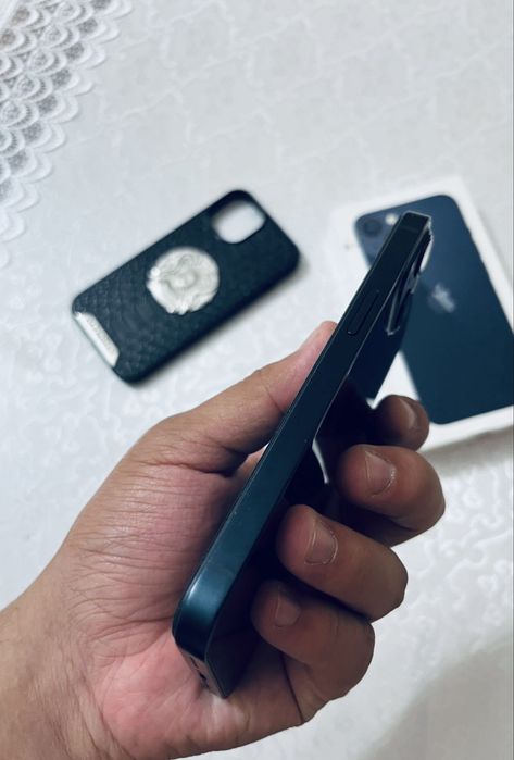 Iphone 13  память 256
