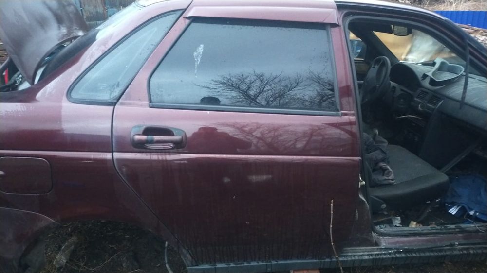 Приора по запчастям