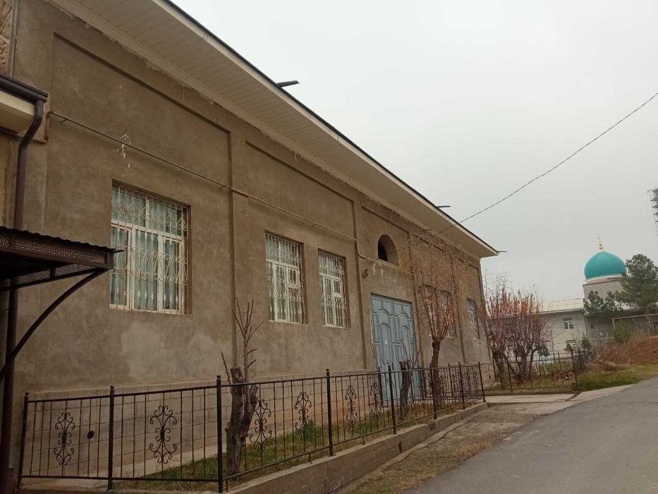 Учтепа тумани РОВД оркасидаги махаллада  ховли сотилади ! 8,8 сотих