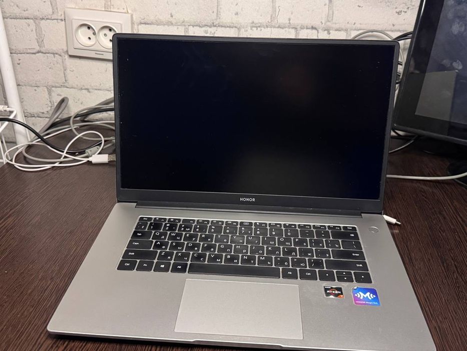 Ноутбук Honor magicbook 2020