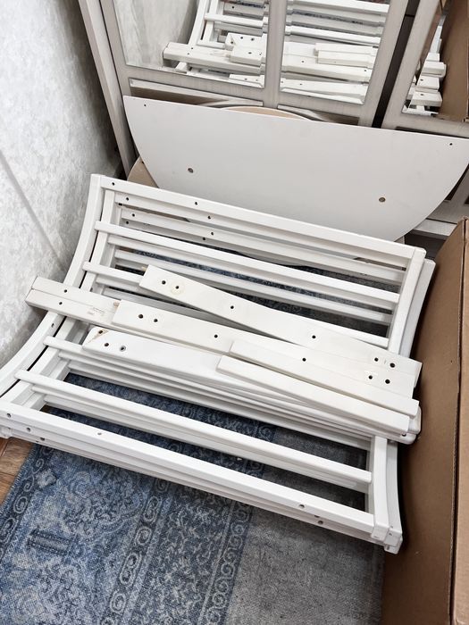 Детская кроватка манеж