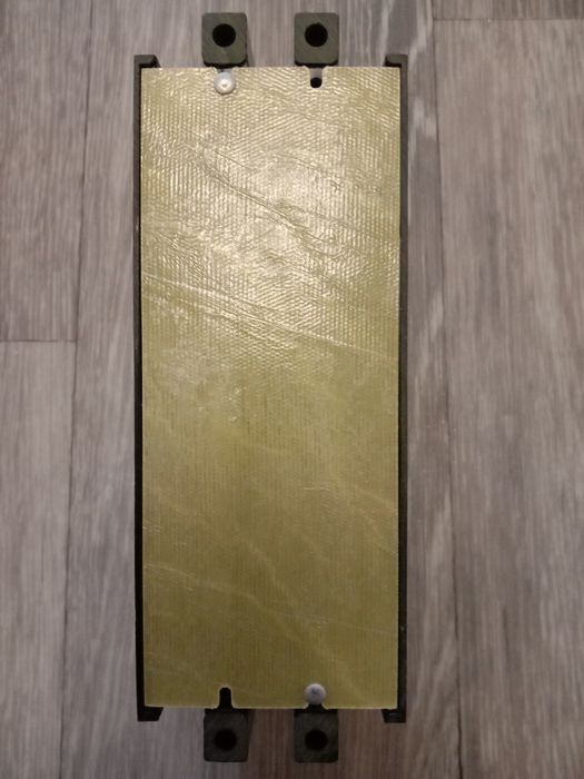 Продам автоматический выключатель новый