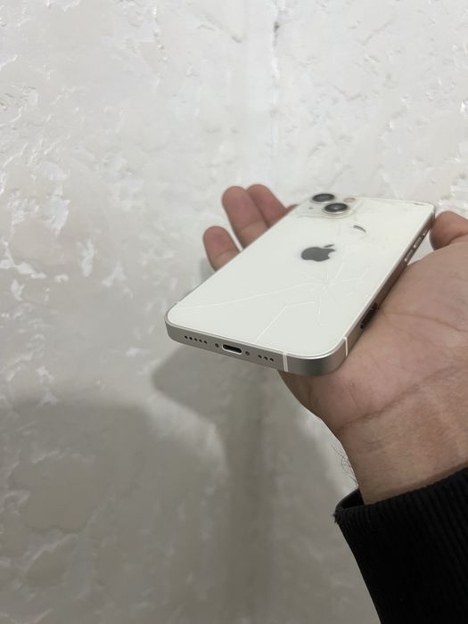 iPhone  13 128 гб срочно