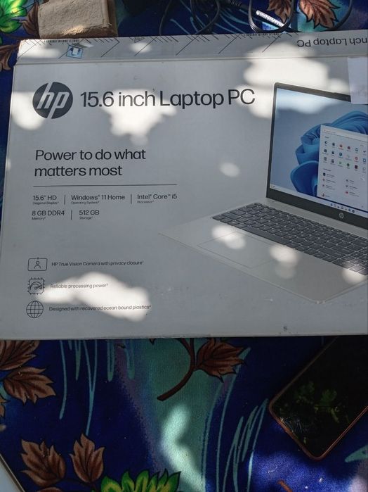 Ph15.6inCh Loptop