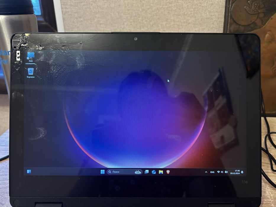 Сенсорлы ноутбук сатылады