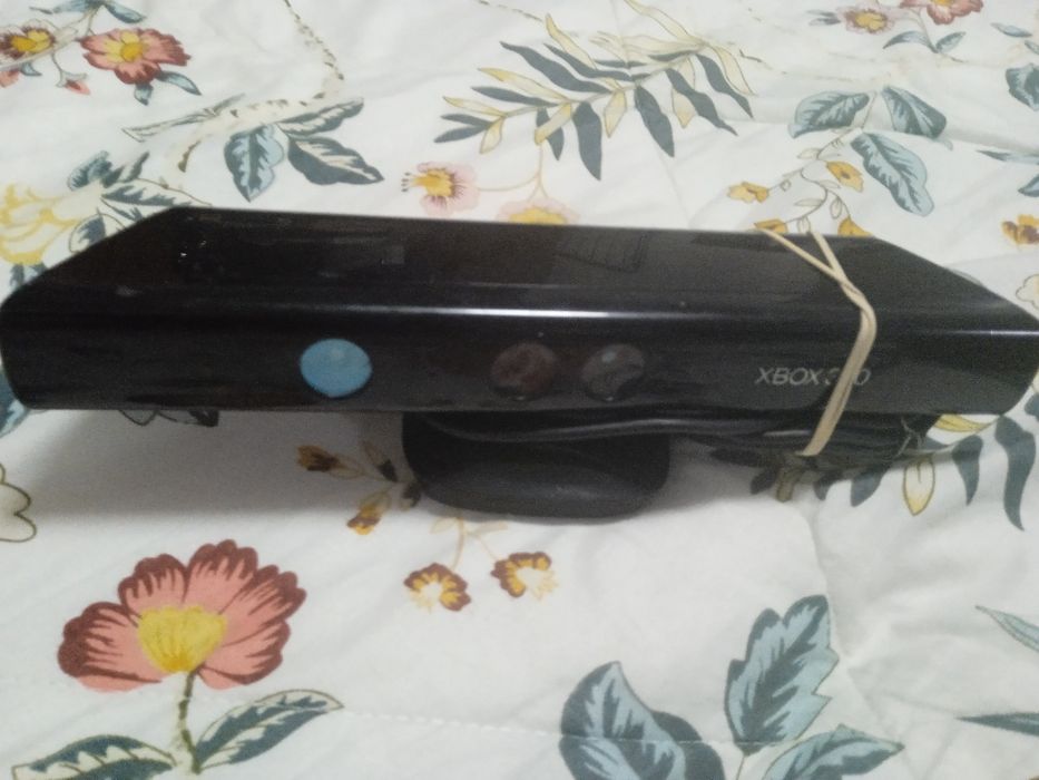 Продам Xbox приставку