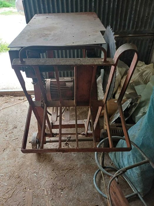 Циркуляр-стационарен циркуляр