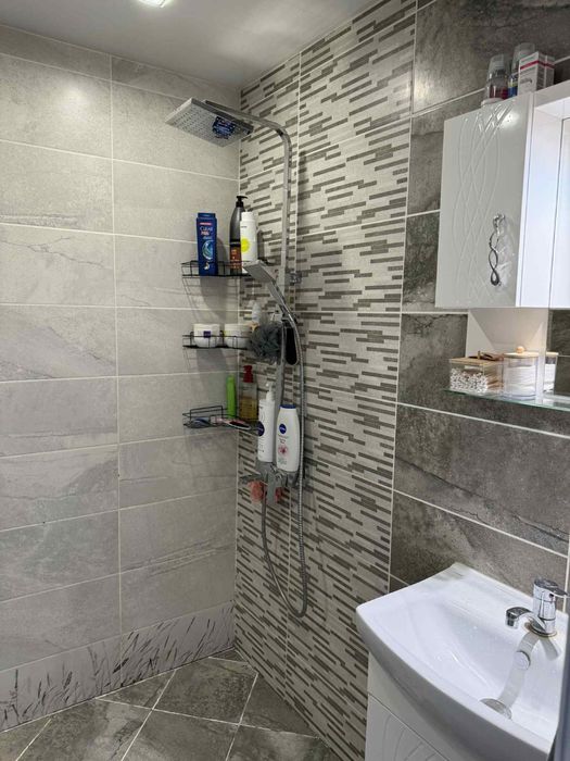 Продава се Тристаен апартамент в Търговище, Център - 88 кв.м за 1966 €/кв.м - Снимка #6