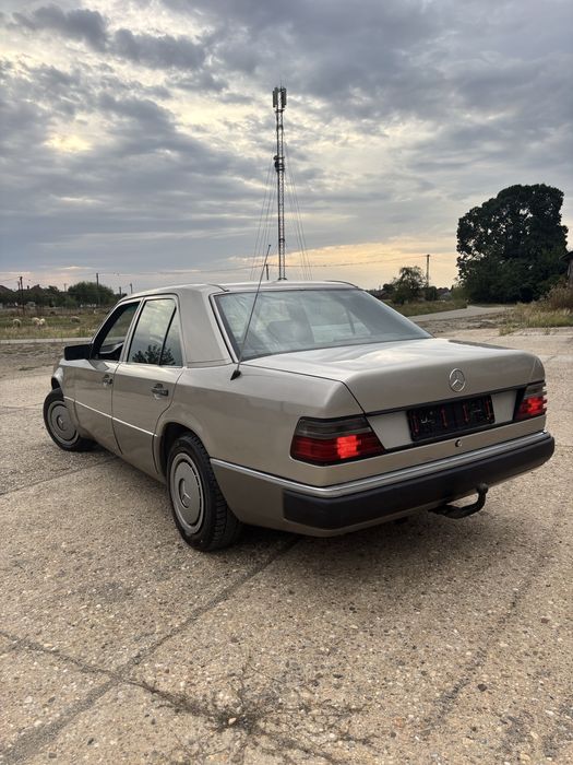 Mercedes  W124 230E 2.3 Retro Clasic Istoric Oldtimer