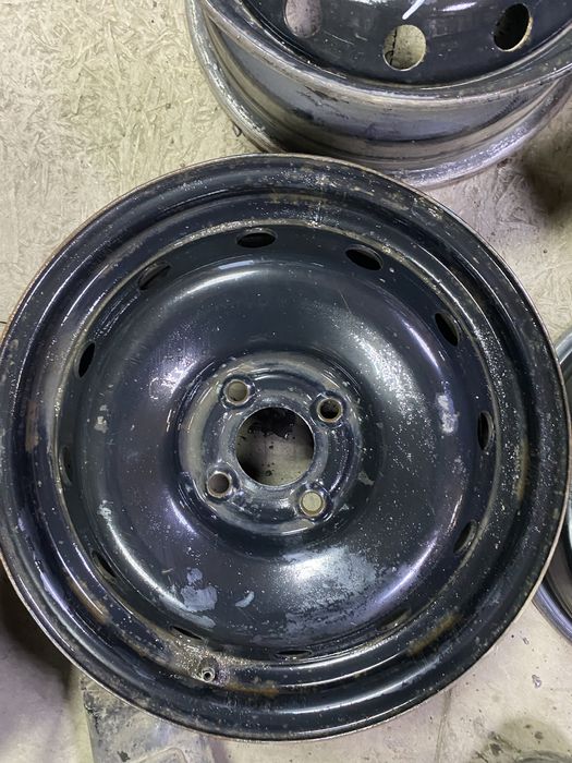 Диски на 15. 4/100