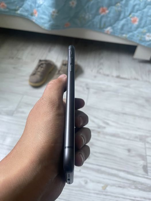 iphone 11 64/74 срочно