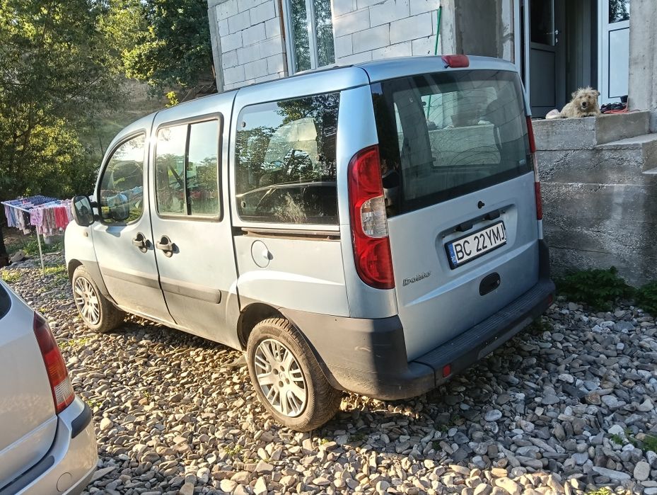 Vând Fiat Doblo 1.4 benzină