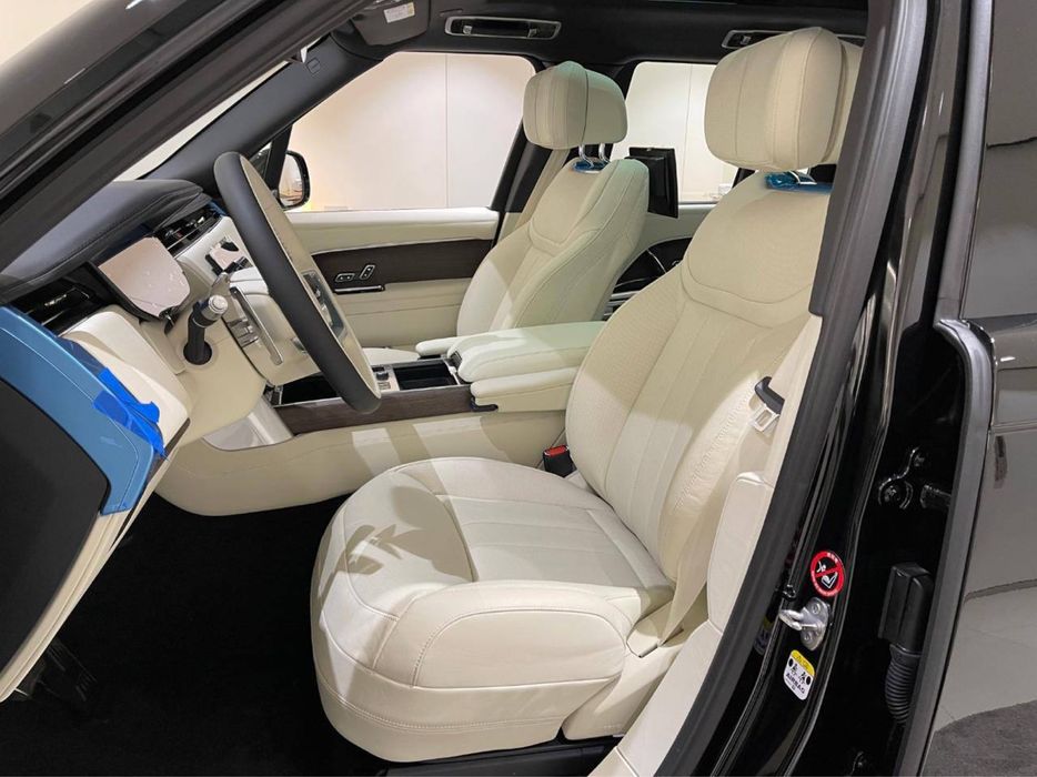 Range Rover P530 LWB