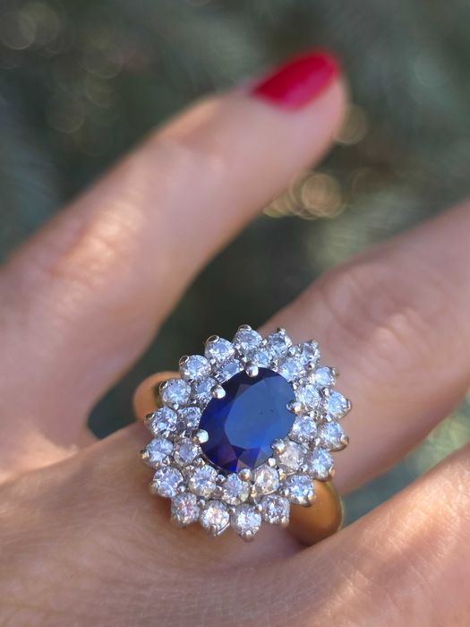 Inel Aur 18 kt Safir natural Sri Lanka si diamante naturale