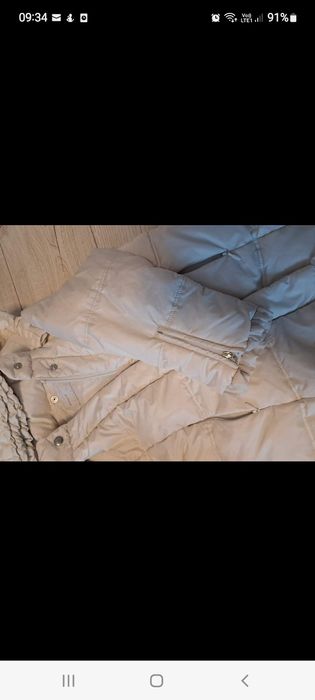 Geaca usoara fulgi  ivoire marimea  98 2-3 ani amore