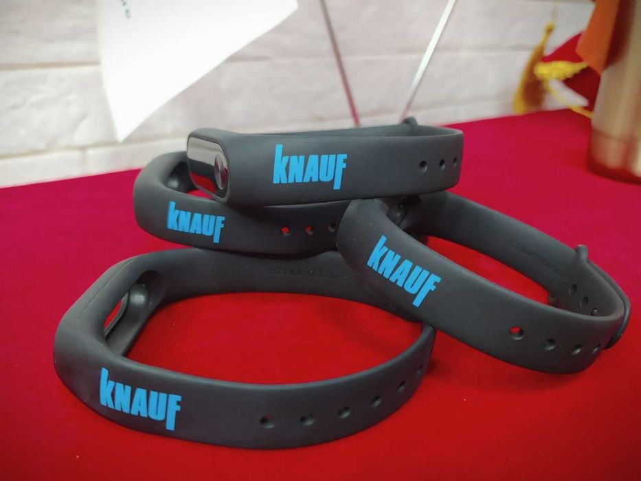 Брендирование силиконовых браслетов, посуды и аксессуаров - Allprint