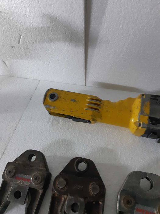 Presa electrica de sertizat cupru REMS