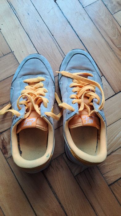 Дамски маратонки Nike 38 номер