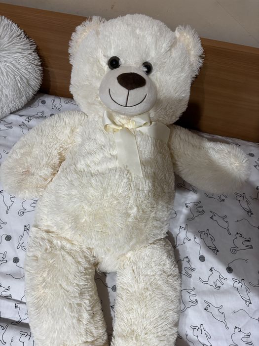 Плюшено мече бежаво