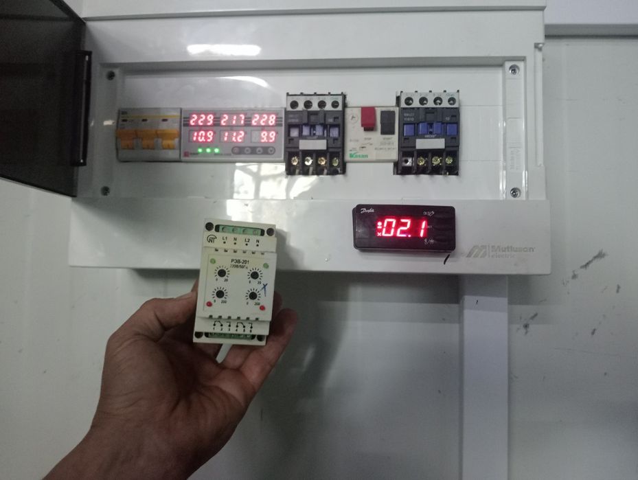 Срочный Ремонт холодильников и Витрин