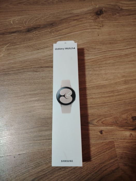 Смарт часовник Samsung