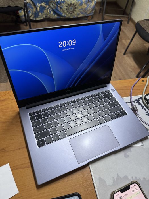 Huawei MateBook D14
