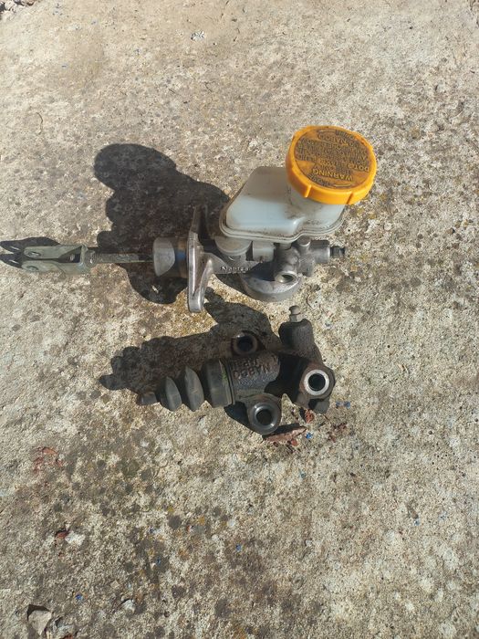 Помпи за съединител на Субару Форестър  2009 год.