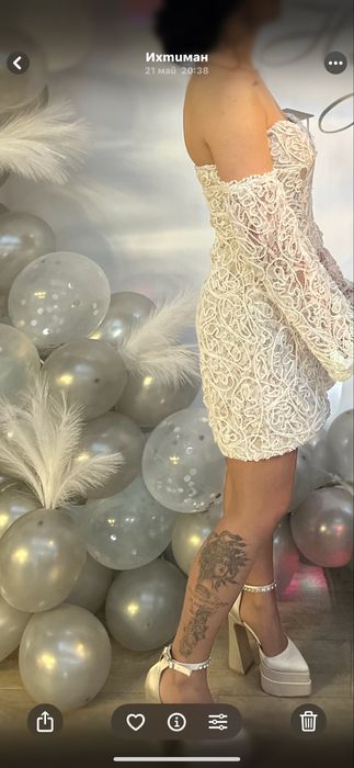 Дантелена коктейлна рокля