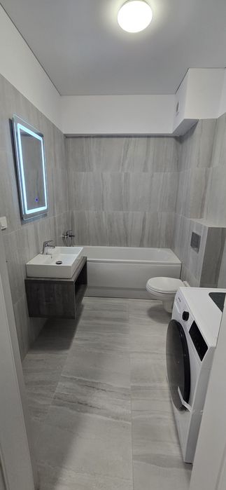 Pers Fizică apartament 2 camere  +  parcare