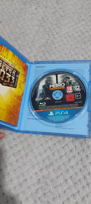 Vând jocuri PlayStation 4