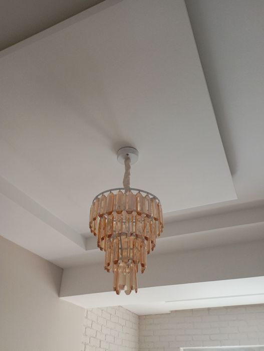 Продам 3 шт люстры