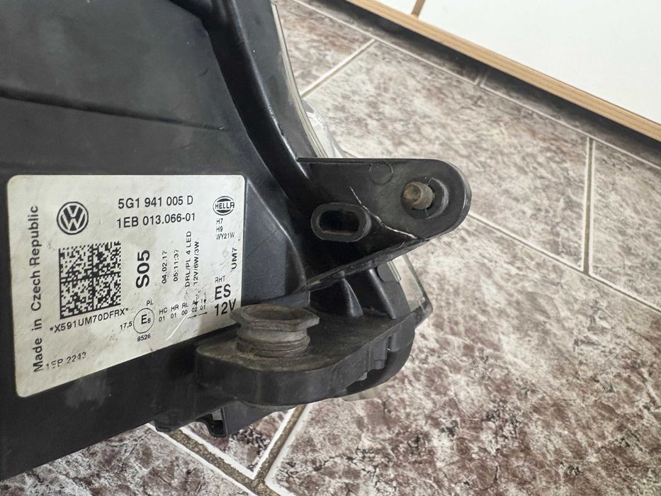 Ляв фар за Голф 7 / VW Golf VII