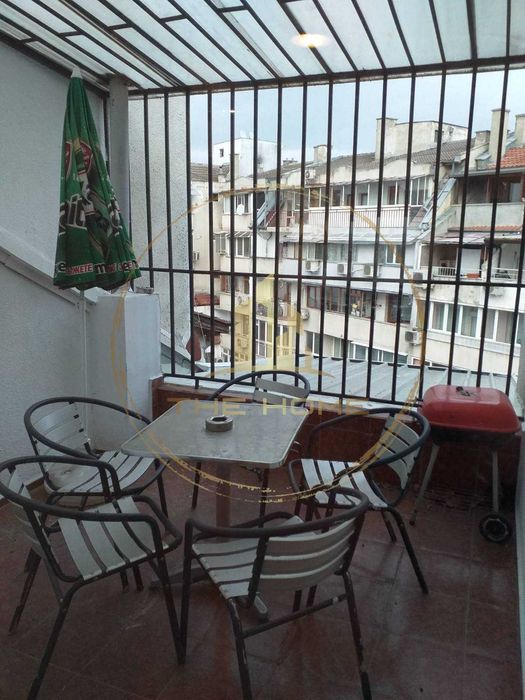 Дава се под наем Тристаен апартамент в Варна, Лятно кино Тракия - 130 кв.м за 797.64 € - Снимка #16