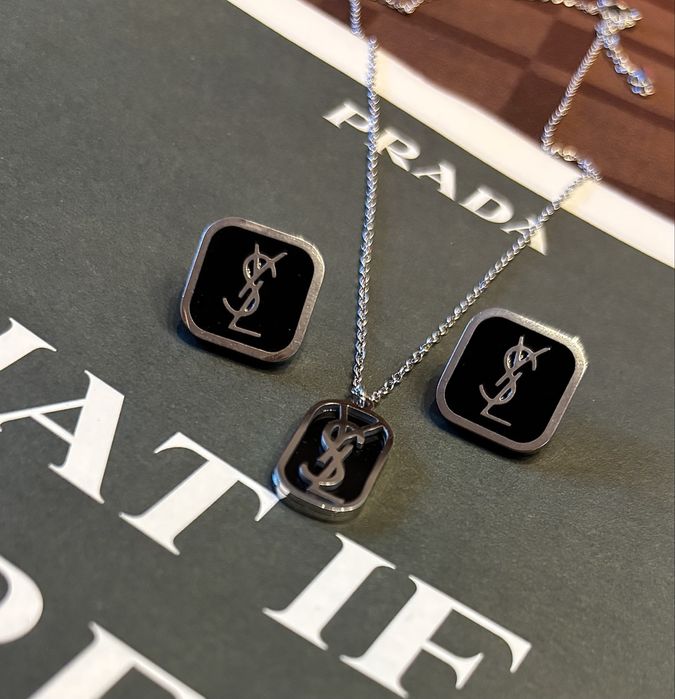 Бижута Cartier Chanel YSL