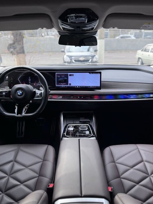 BMW 735li xDrive