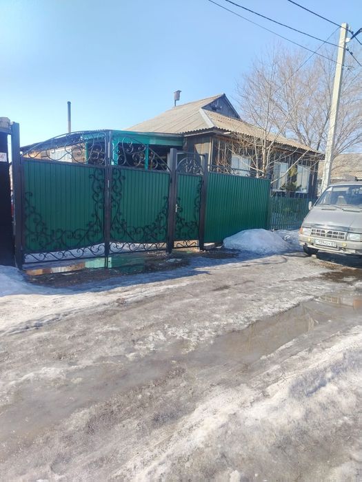 Продам дом шпальный