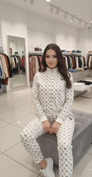 Compleu dama diferite modele