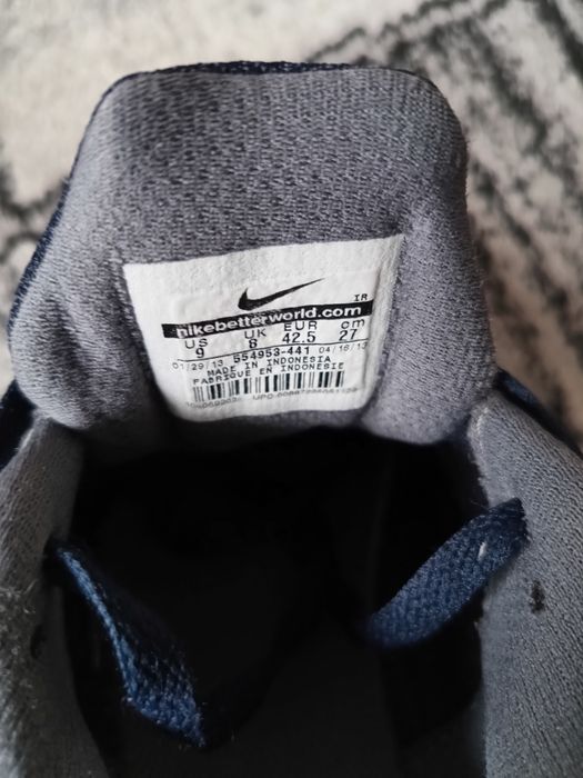 adidasi nike revolution 42.5